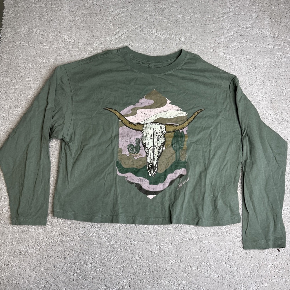 Women's Ariat Medium Boxy Crop Long‎ Sleeve Graphic Tshirt